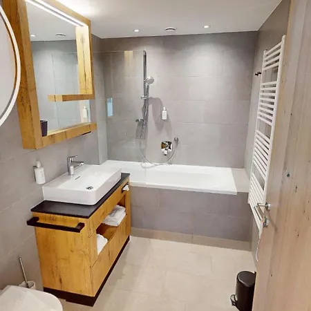 Keyone Homes Zwieselstein *