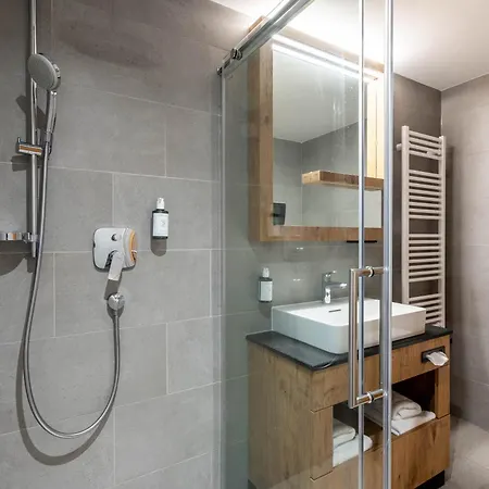 Keyone Homes Zwieselstein 3*