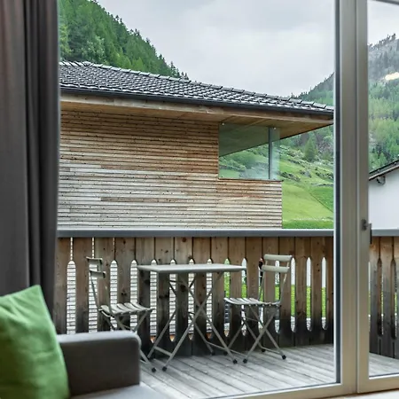 Keyone Homes Zwieselstein Konukevi *