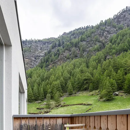 Keyone Homes Zwieselstein Konukevi *